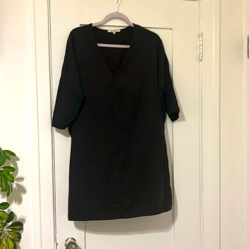 Black Ali Golden V Neck Tunic